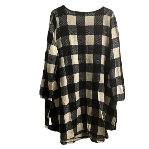 EMERALD, Checker Board Print, Scoop Neckline Shirt Dress, Black/Off White, 1X - Picture 2 of 6